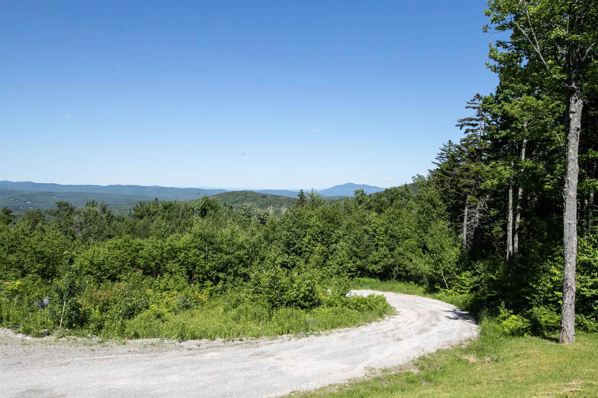1759 Vermont Rte 100 Ludlow, VT 05149 - Photo 5 of 37