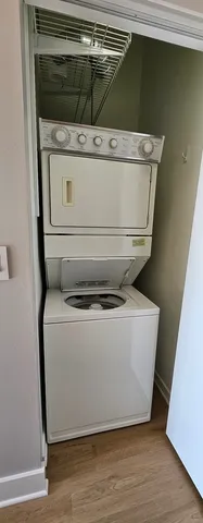 $2,950 | 1155 West Madison Street, Unit 406, Chicago, IL 60607