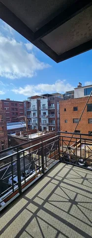$2,950 | 1155 West Madison Street, Unit 406, Chicago, IL 60607
