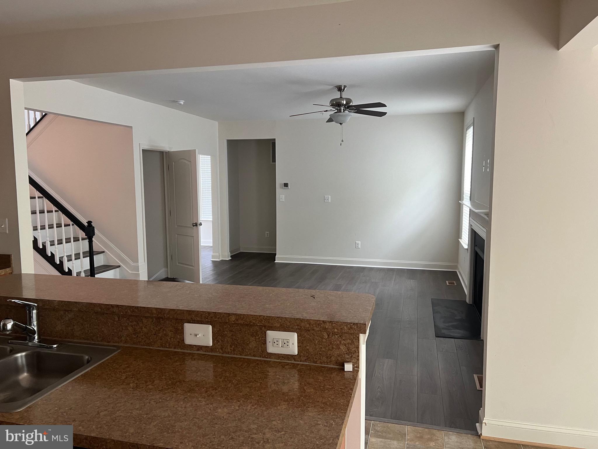 7533 Tottenham Drive White Plains, MD 20695 - Photo 43 of 51 a view of an entryway