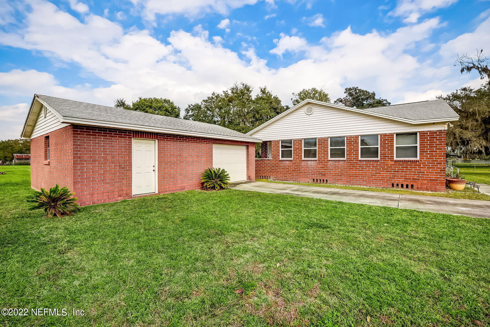 9065 Magill Road Jacksonville, FL 32219 - Photo 4 of 48 2 Car Garage
