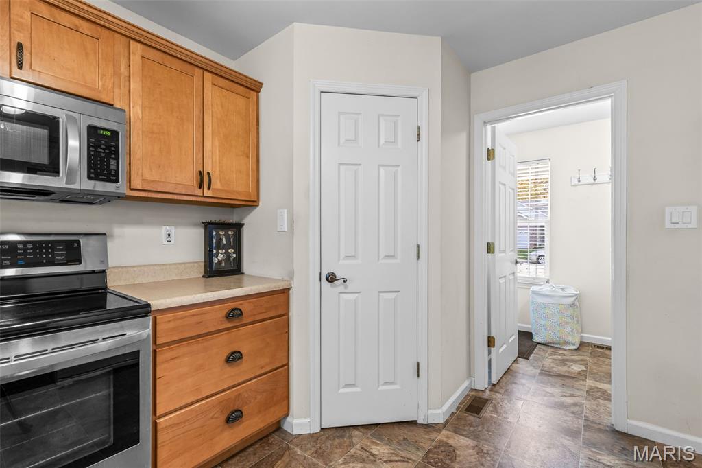 525 Jackson Way Pevely, MO 63070 - Photo 12 of 36