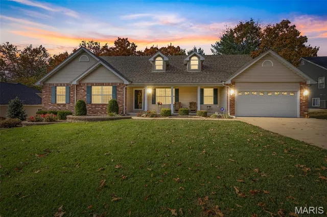 $429,900 | 525 Jackson Way, Pevely, MO 63070