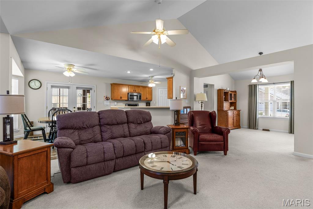 525 Jackson Way Pevely, MO 63070 - Photo 8 of 36