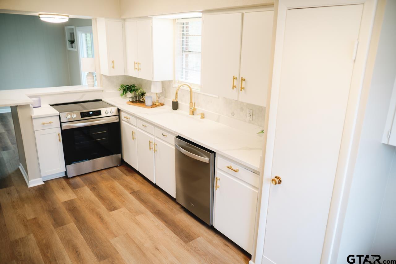3131 Greg Lane Tyler, TX 75701 - Photo 9 of 47