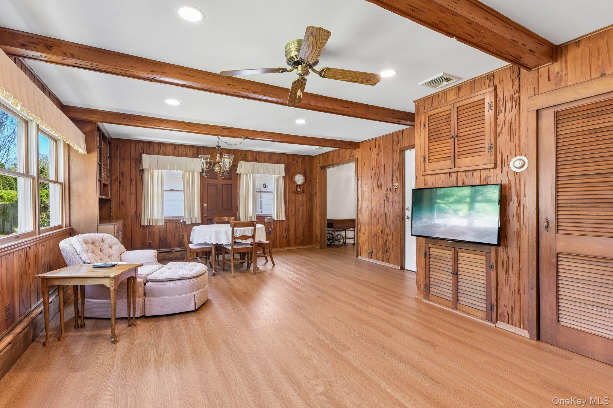 39 Shebar Drive Islip, NY 11751 - Photo 17 of 31
