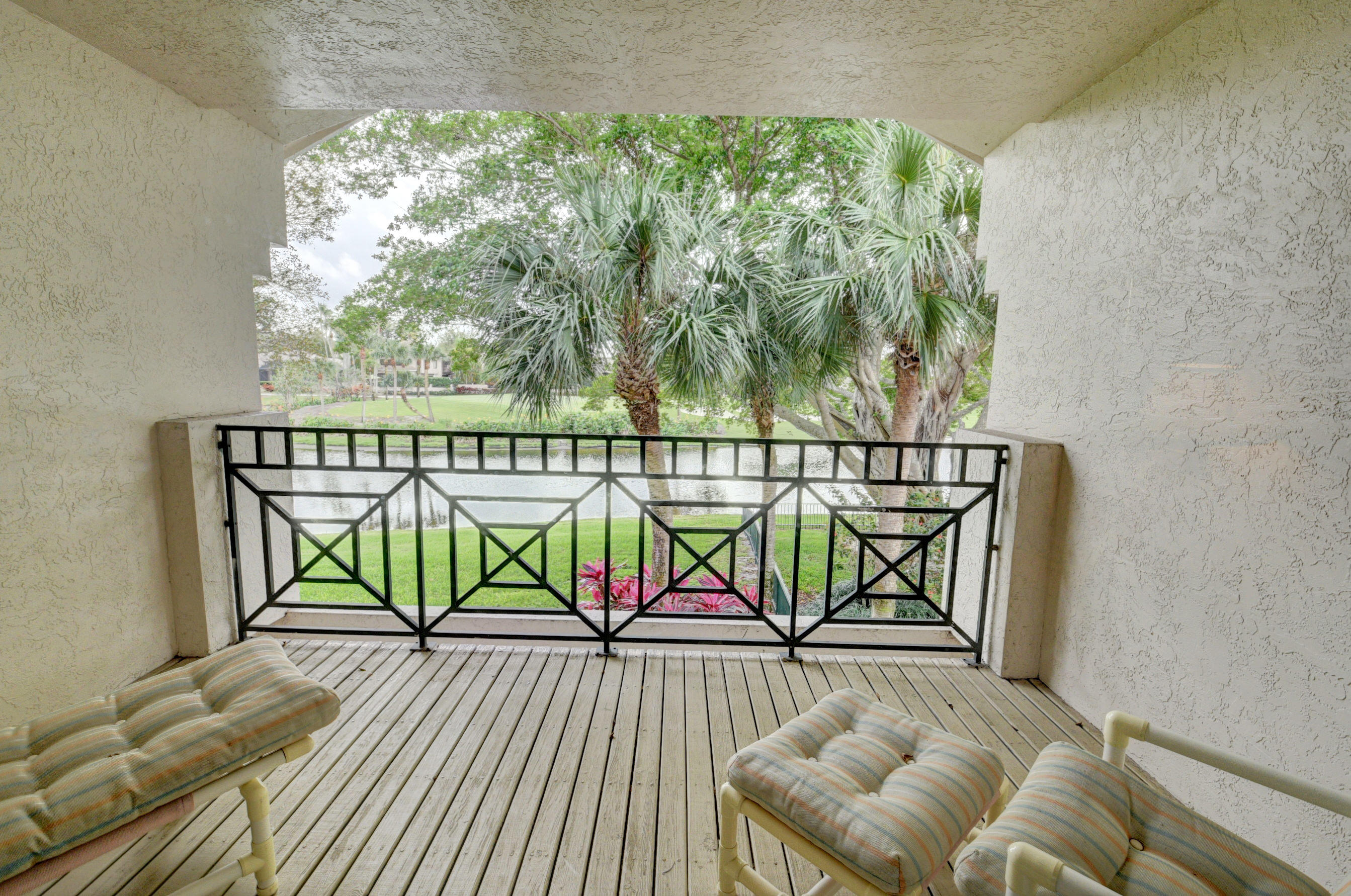 2204 Northwest 62nd Drive Boca Raton, FL 33496 - Photo 15 of 33 DSC_10001 (2)_3)_4)_5)_6)