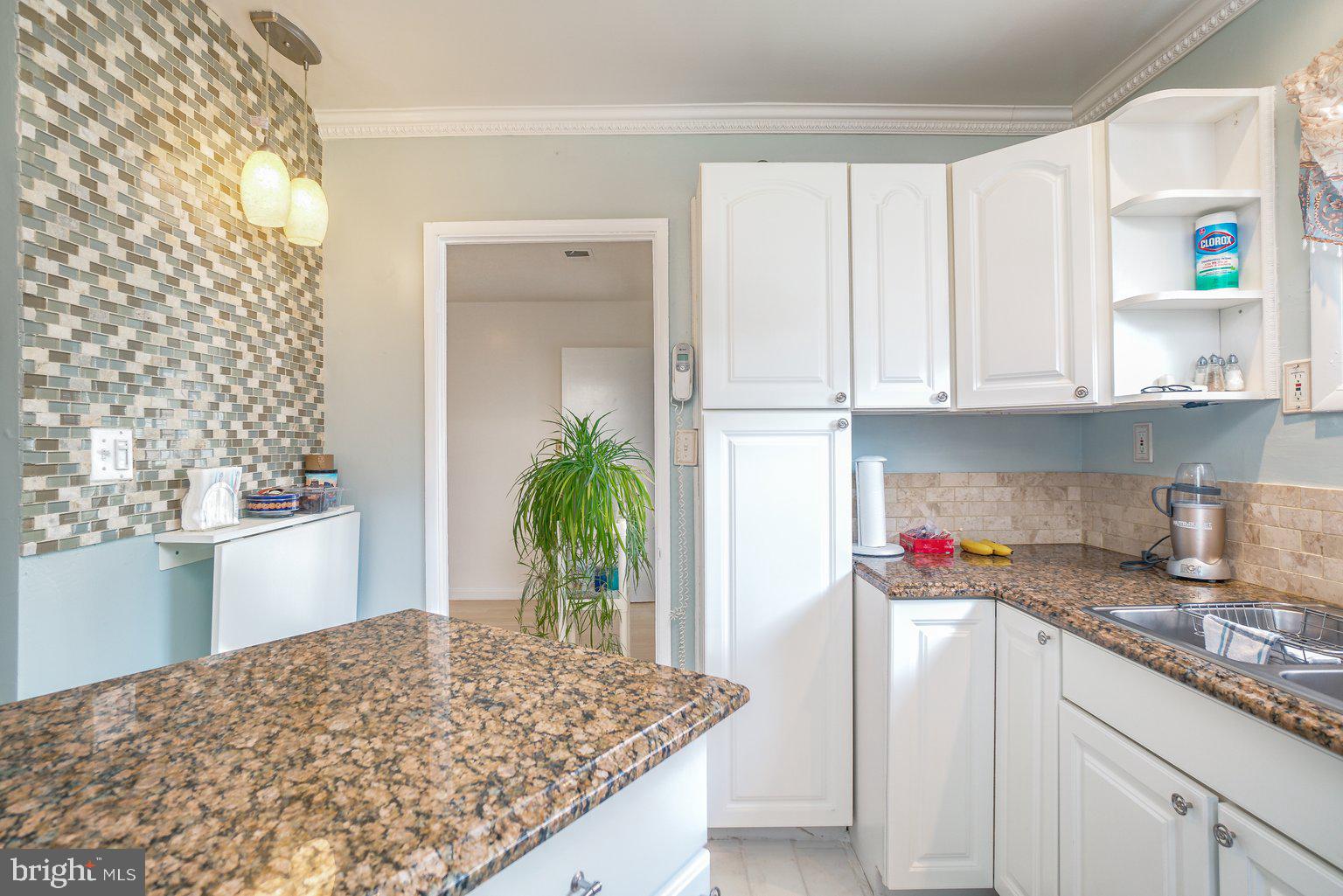 5922 Robindale Road Baltimore, MD 21228 - Photo 13 of 29
