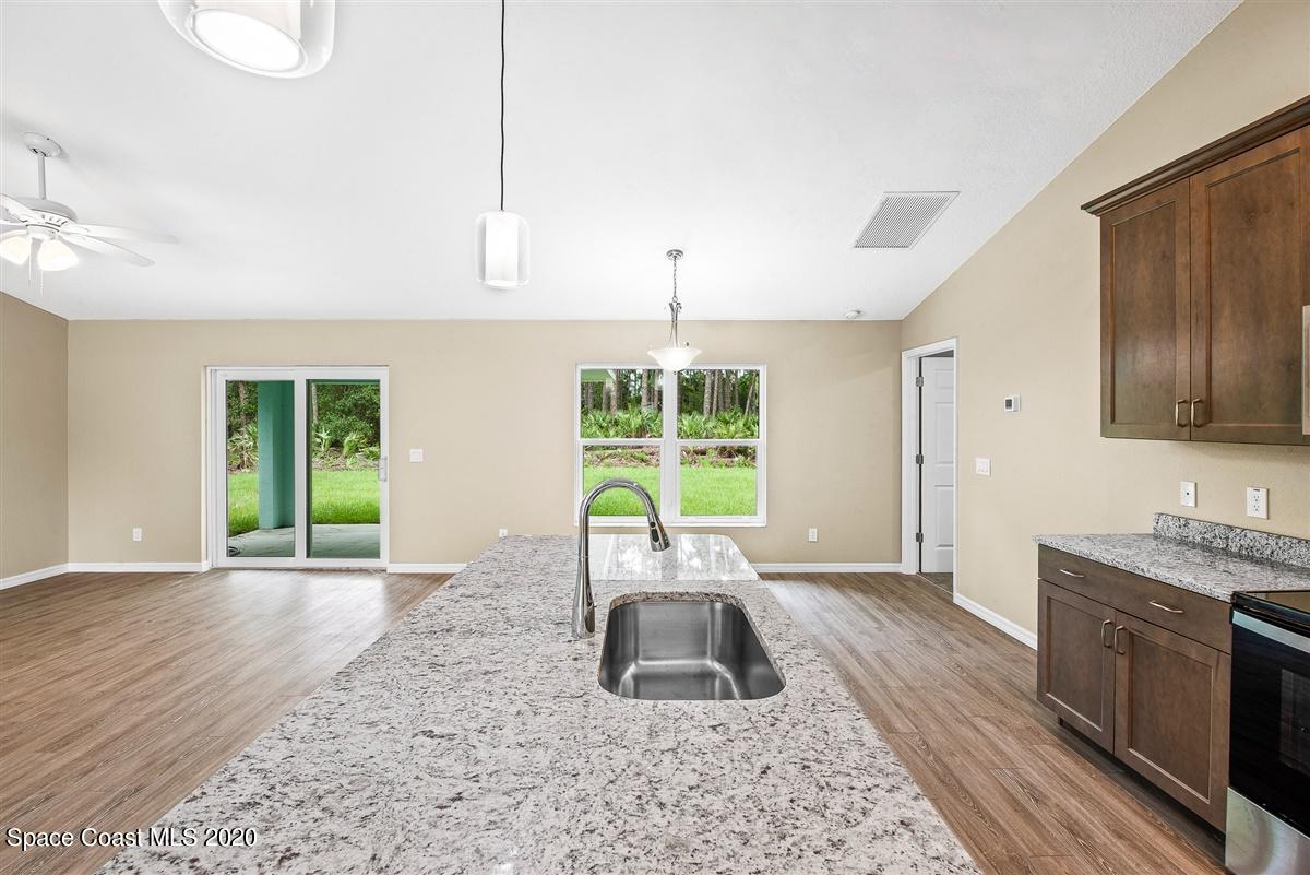 636 Alhambra Road Southeast Palm Bay, FL 32909 - Photo 13 of 32 Sample
