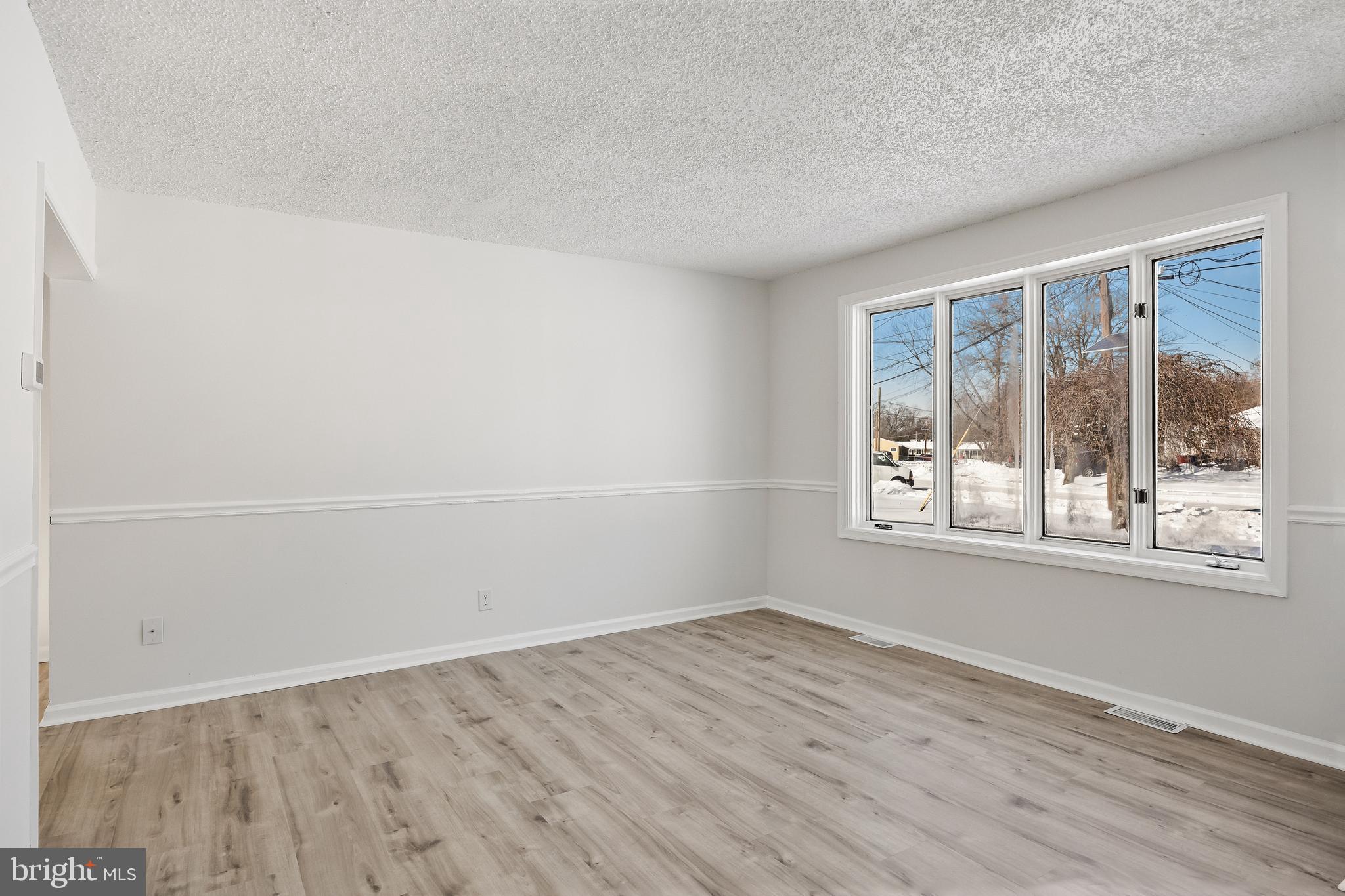 605 Tait Road Somerdale, NJ 08083 - Photo 12 of 17