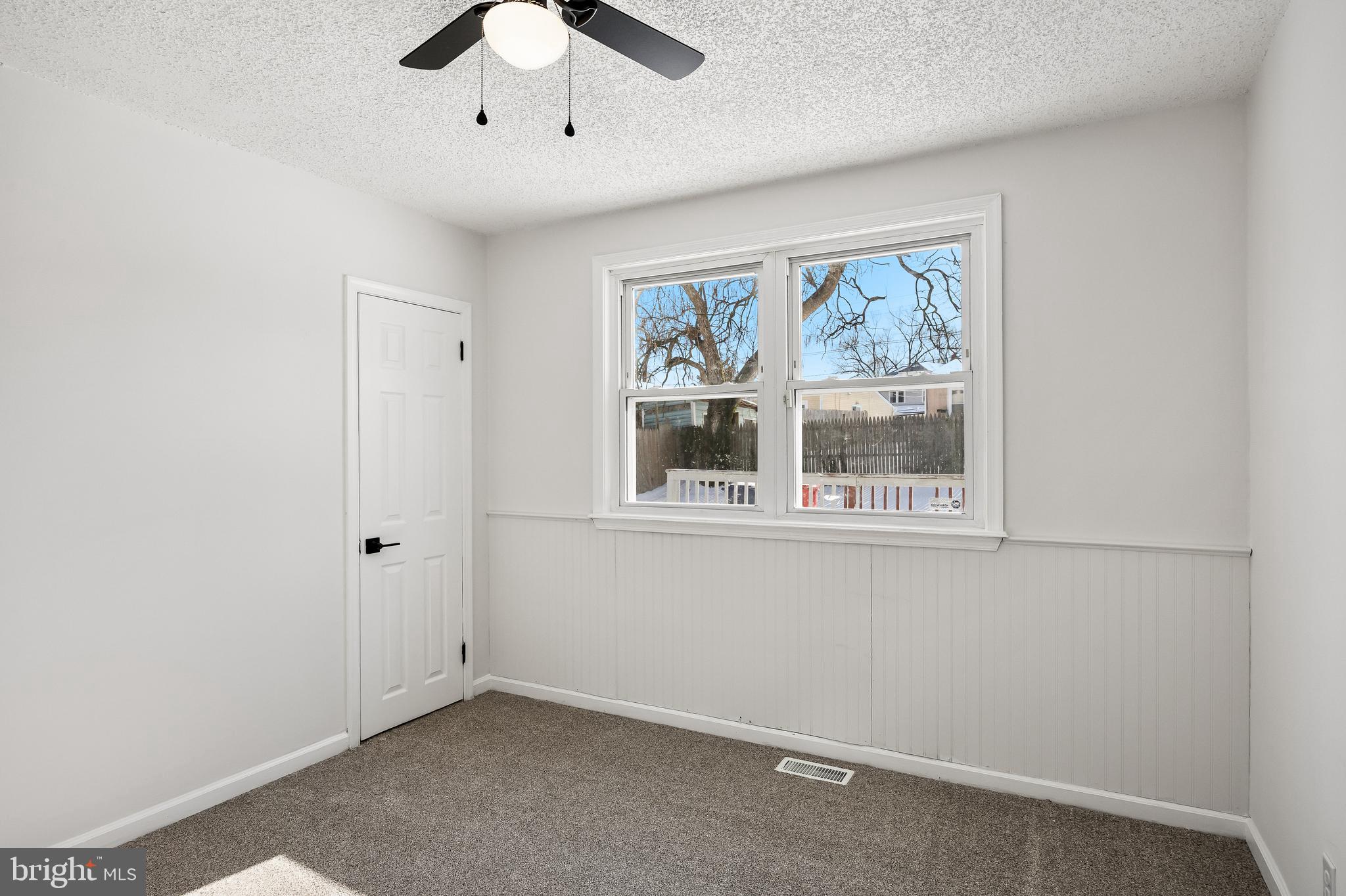 605 Tait Road Somerdale, NJ 08083 - Photo 13 of 17