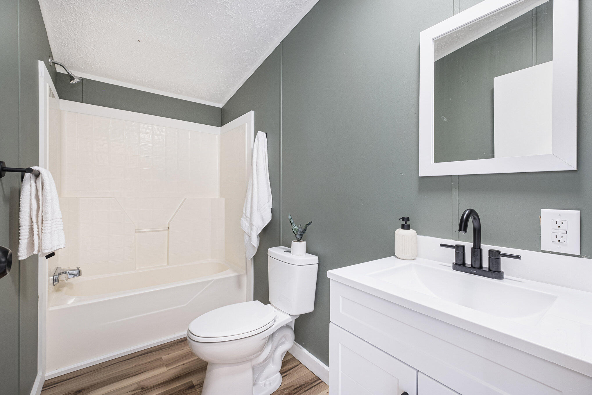 778 McKinch Drive Saranac, MI 48881 - Photo 20 of 28 019_dscf7851_298