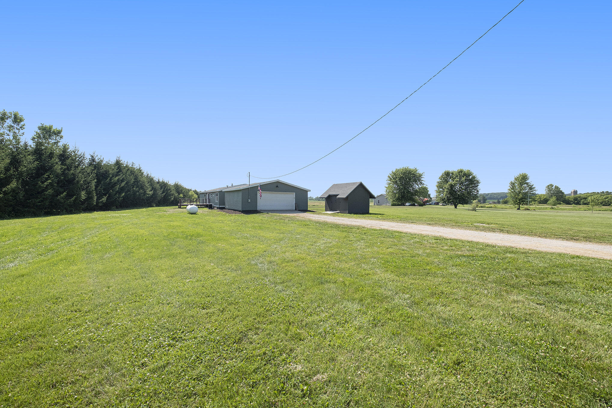 778 McKinch Drive Saranac, MI 48881 - Photo 26 of 28 027_dscf7900_604