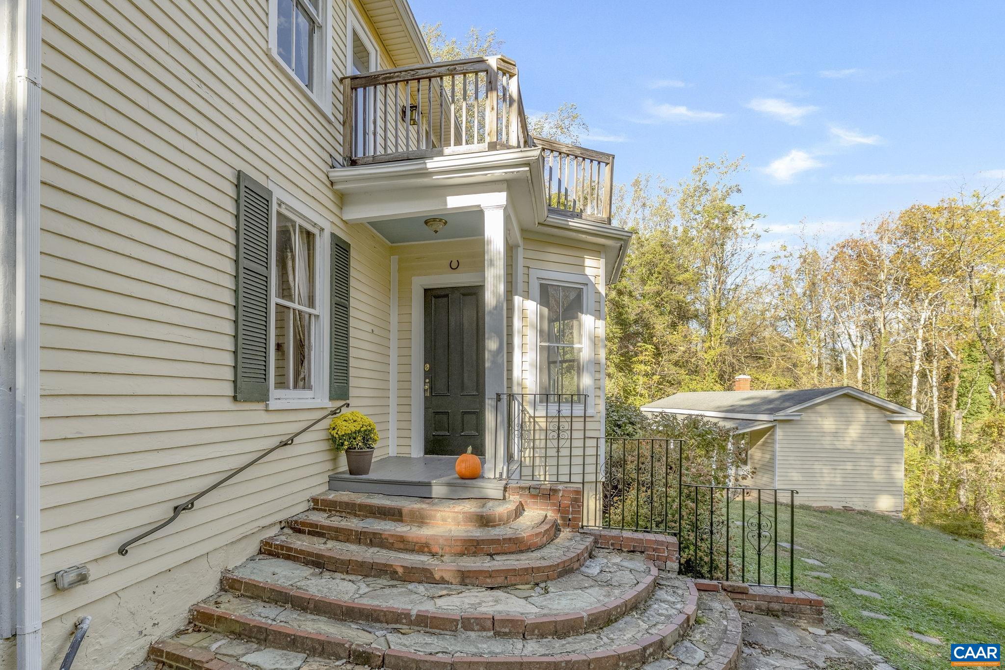 5515 Gordonsville Road Keswick, VA 22947 - Photo 8 of 74