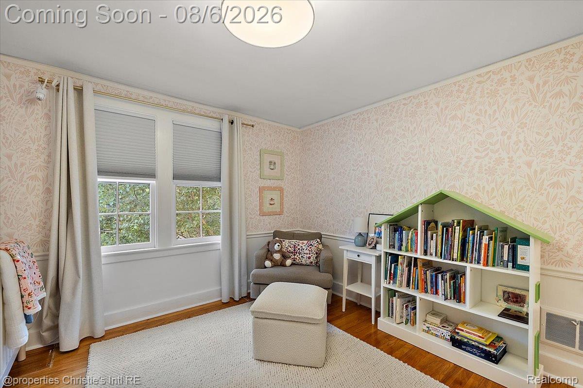 788 Rivard Boulevard Grosse Pointe, MI 48230 - Photo 22 of 28 54-788 Ricard -54.jpg