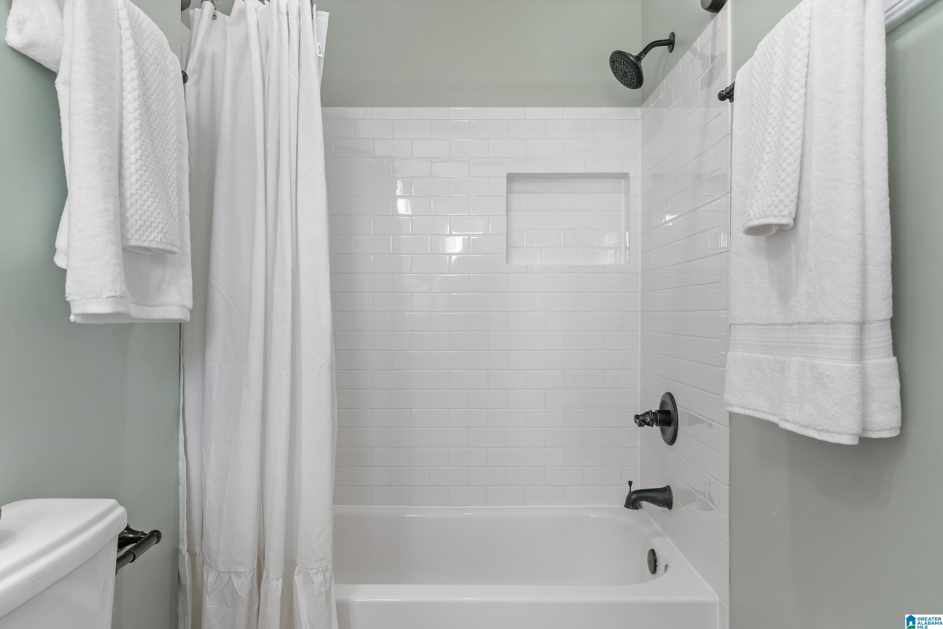 2719 Acton Road Birmingham, AL 35243 - Photo 20 of 60