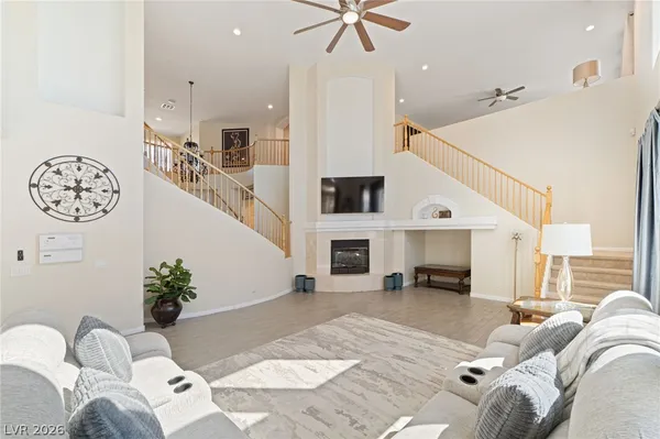 $1,229,900 | 8929 Glenistar Gate Avenue, Las Vegas, NV 89143