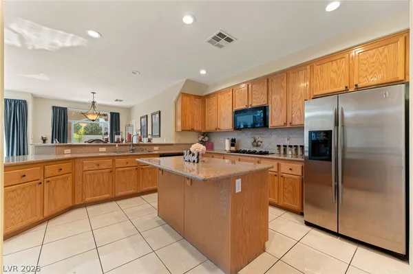 $1,229,900 | 8929 Glenistar Gate Avenue, Las Vegas, NV 89143
