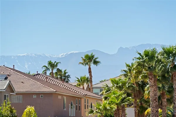 $1,229,900 | 8929 Glenistar Gate Avenue, Las Vegas, NV 89143