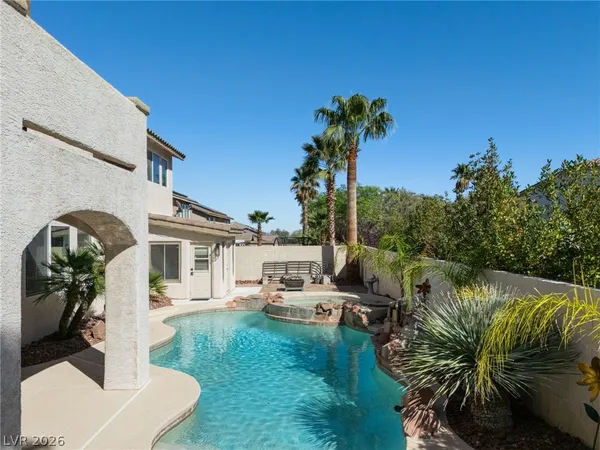 $1,229,900 | 8929 Glenistar Gate Avenue, Las Vegas, NV 89143