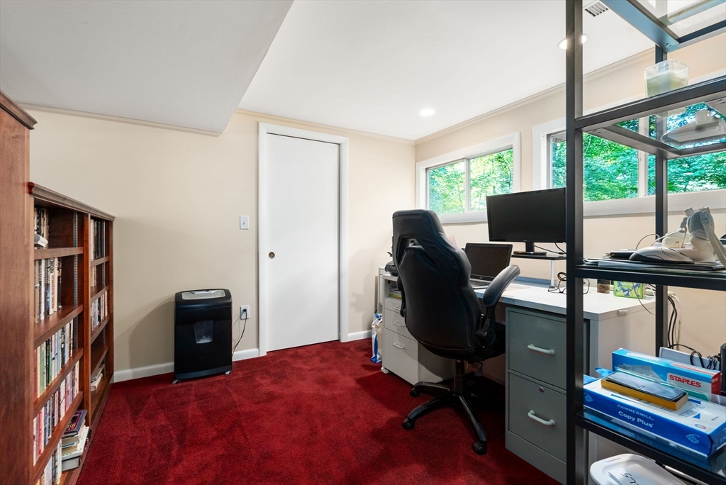 9 Indian Ridge Road Natick, MA 01760 - Photo 21 of 29 Gallery Image 21