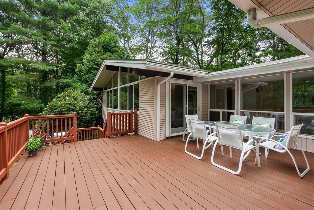 9 Indian Ridge Road Natick, MA 01760 - Photo 23 of 29 Gallery Image 23