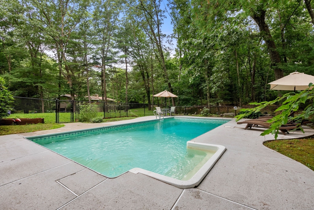 9 Indian Ridge Road Natick, MA 01760 - Photo 24 of 29 Gallery Image 24