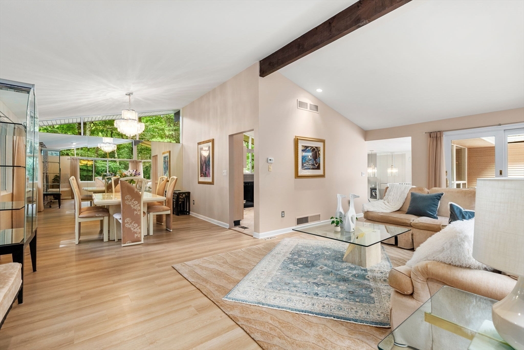 9 Indian Ridge Road Natick, MA 01760 - Photo 7 of 29 Gallery Image 7