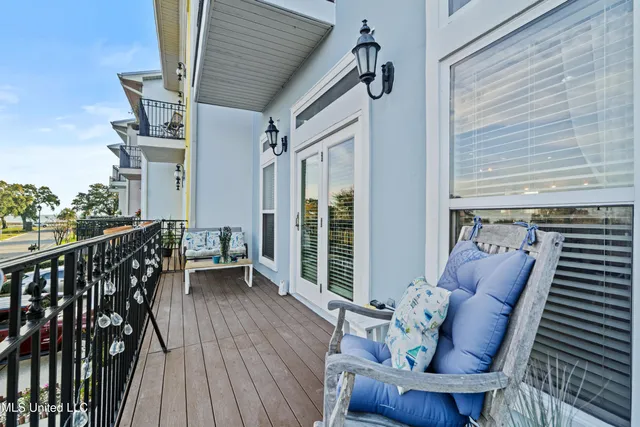 $330,000 | 5 Oak Alley Lane, Long Beach, MS 39560