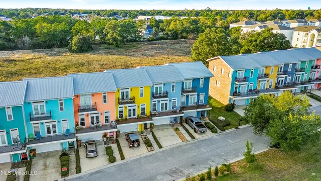 $330,000 | 5 Oak Alley Lane, Long Beach, MS 39560