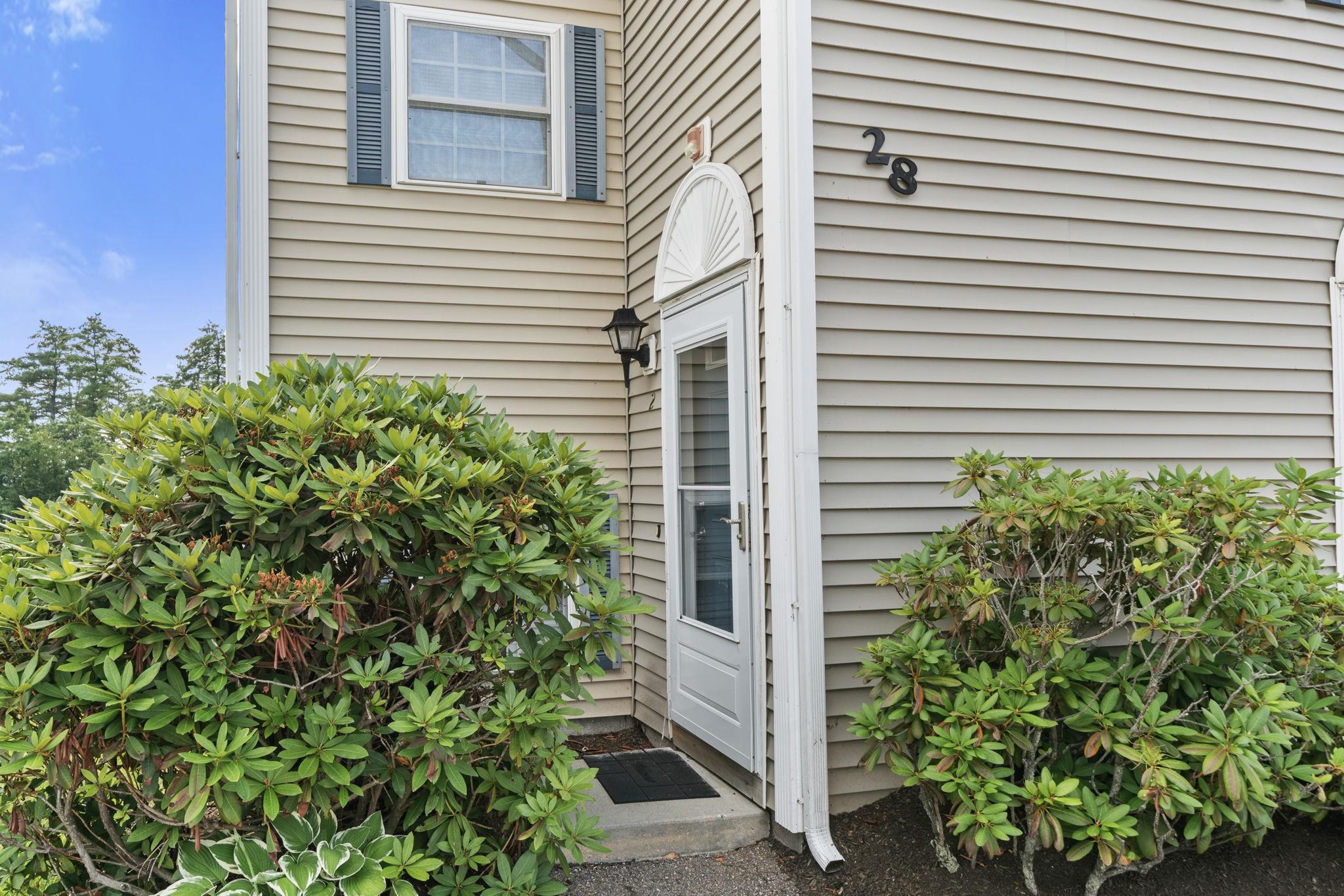 28 Shane Way, Unit 2 Laconia, NH 03246 - Photo 35 of 40