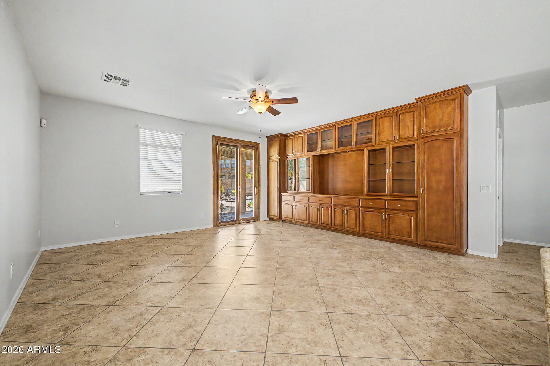 45449 West Tucker Road Maricopa, AZ 85139 - Photo 5 of 46 8 - Tucker