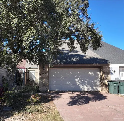 $1,500 | 1809 Highland Park Avenue, Mission, TX 78572