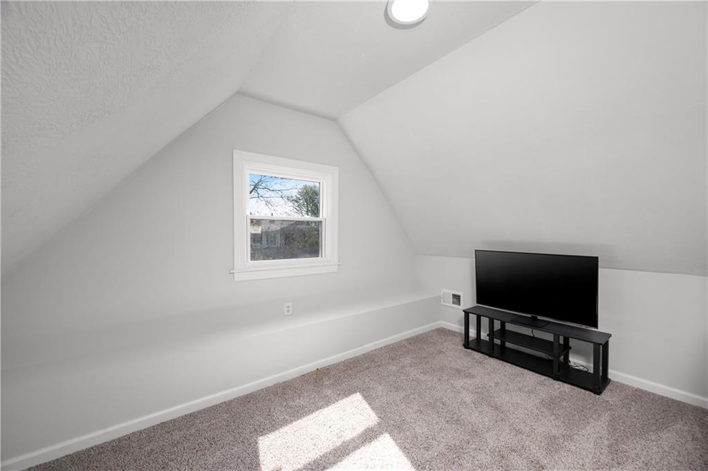 431 Sunset Drive Butler, PA 16001 - Photo 25 of 28