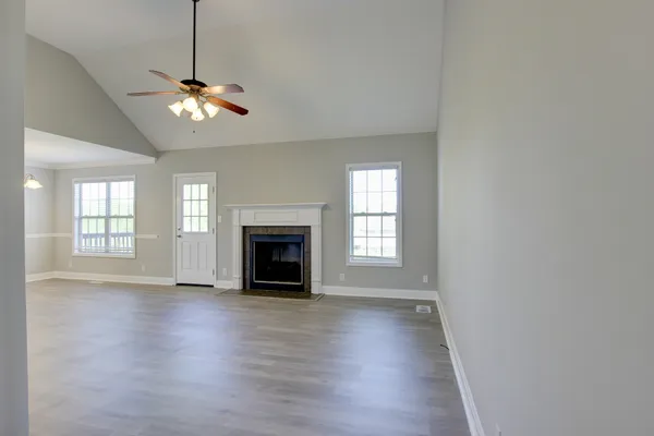$1,850 | 1384 Borrowdale Drive, Clarksville, TN 37040