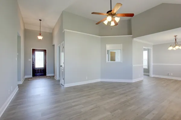 $1,850 | 1384 Borrowdale Drive, Clarksville, TN 37040