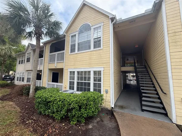 $128,000 | 1025 South Hiawassee Road, Unit 2216, Orlando, FL 32835