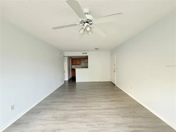$128,000 | 1025 South Hiawassee Road, Unit 2216, Orlando, FL 32835