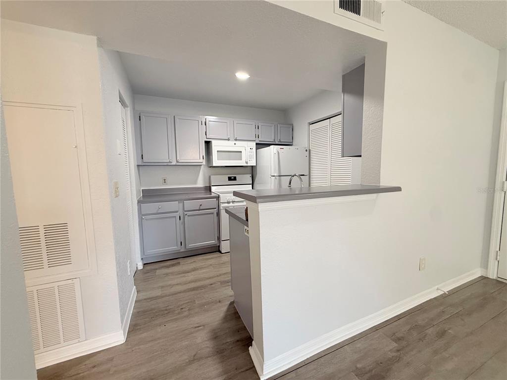1025 South Hiawassee Road, Unit 2216 Orlando, FL 32835 - Photo 10 of 29