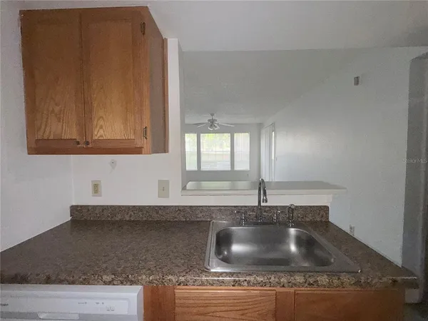 $128,000 | 1025 South Hiawassee Road, Unit 2216, Orlando, FL 32835