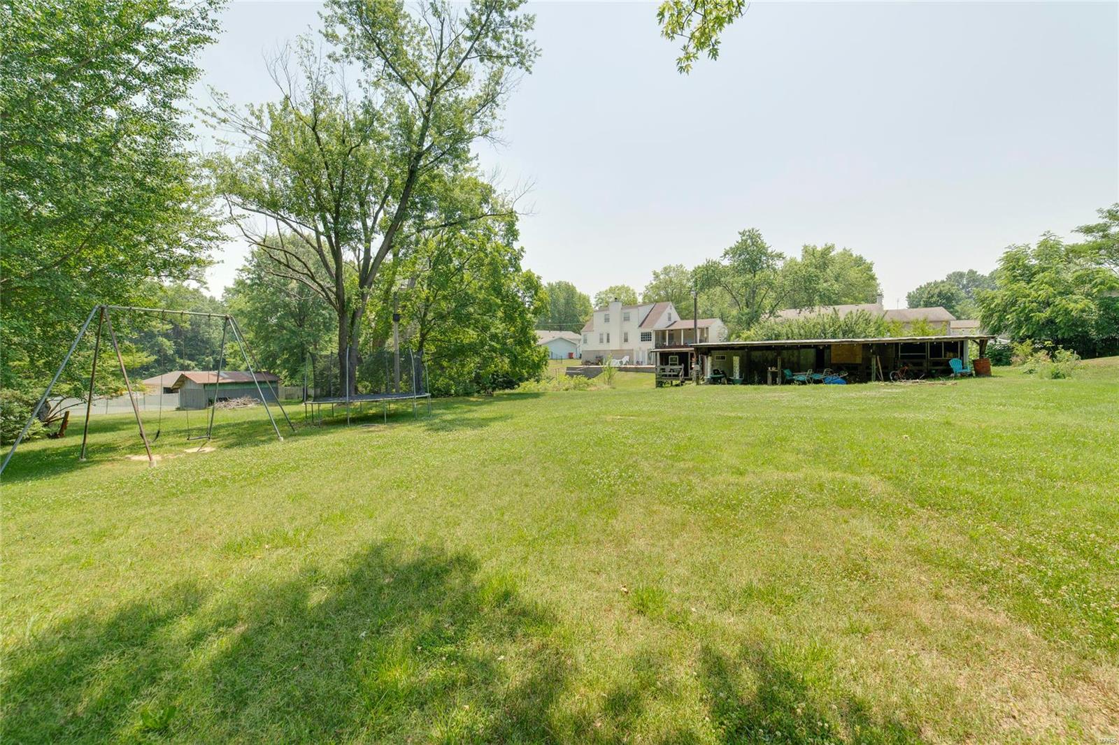 310 Cliff Cave Road St. Louis, MO 63129 - Photo 29 of 39