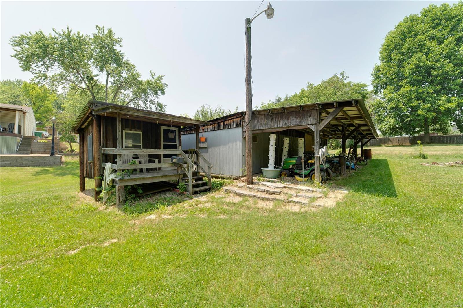 310 Cliff Cave Road St. Louis, MO 63129 - Photo 32 of 39