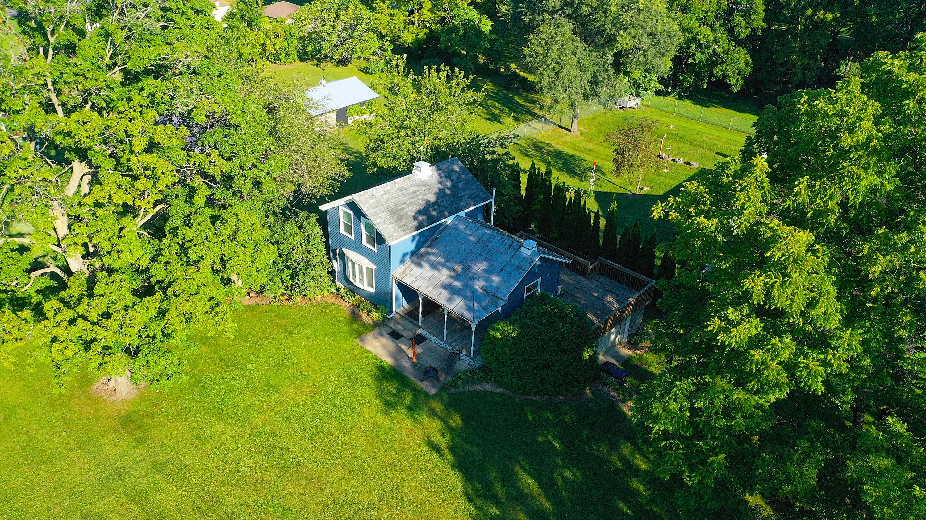 320 West 2nd Street Marquette, WI 53947 - Photo 7 of 35 07