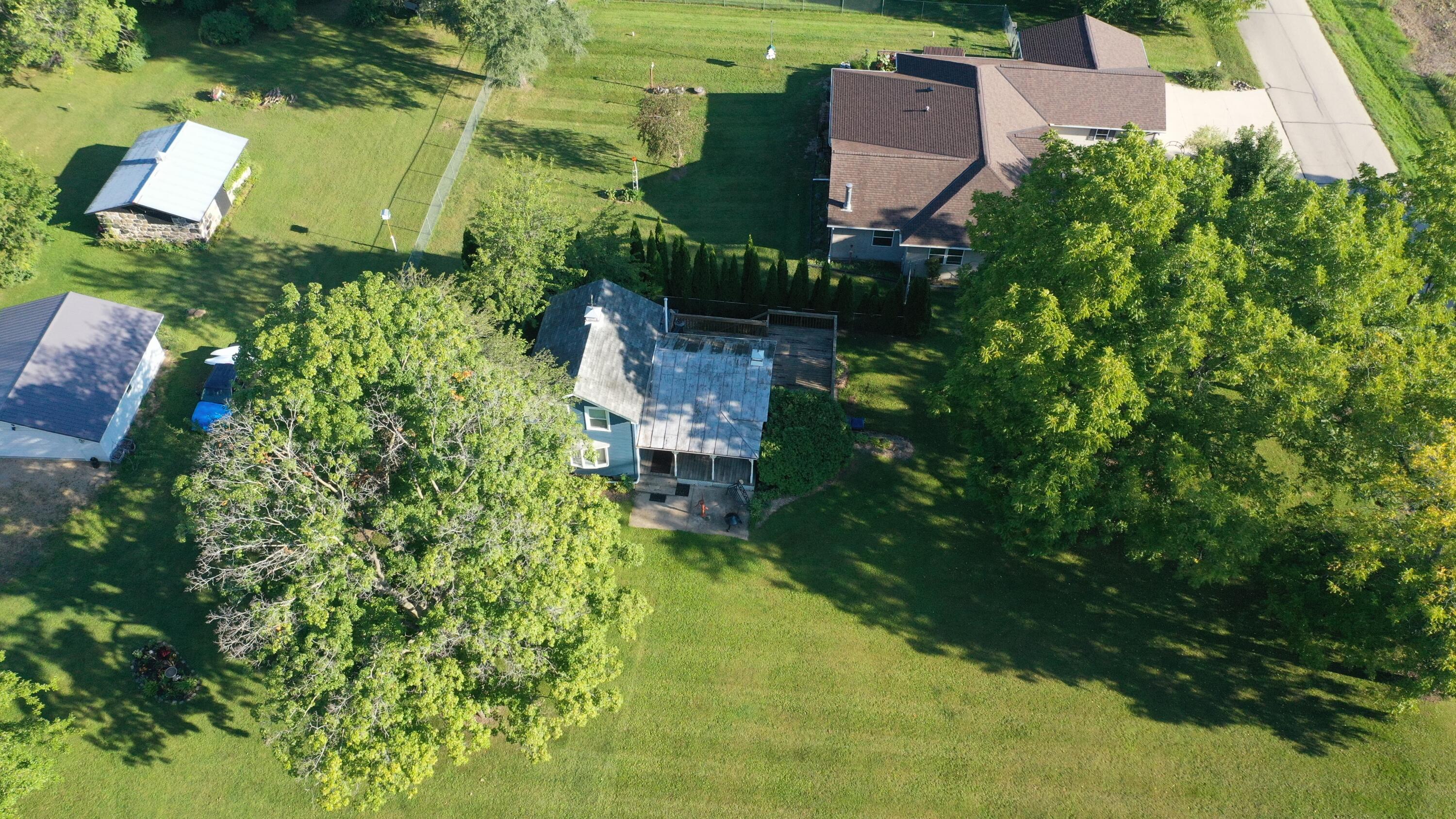 320 West 2nd Street Marquette, WI 53947 - Photo 8 of 35 08