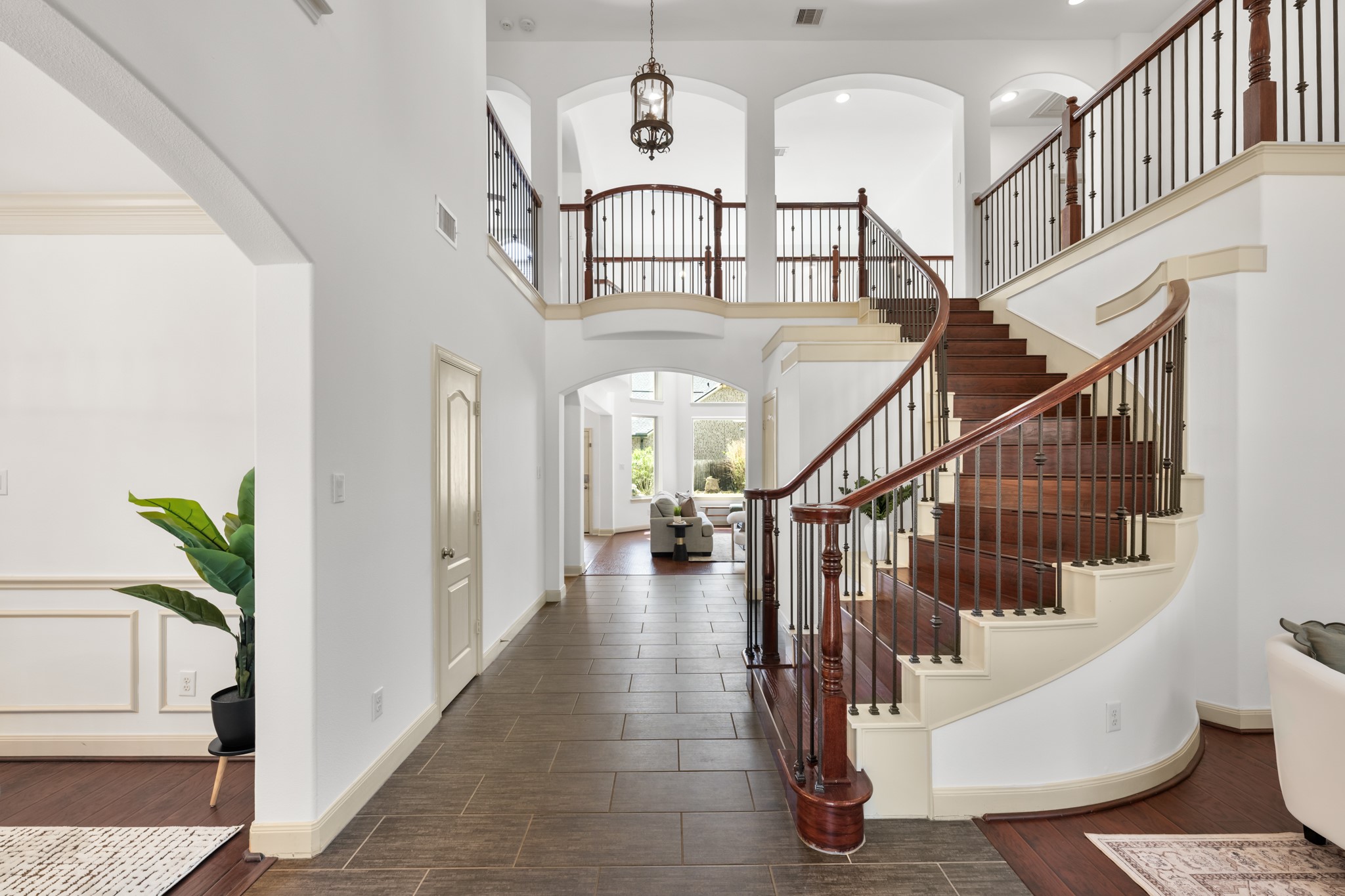 4603 Red Hawk Court Sugar Land, TX 77479 - Photo 11 of 50 a view of entryway and hall with a front door
