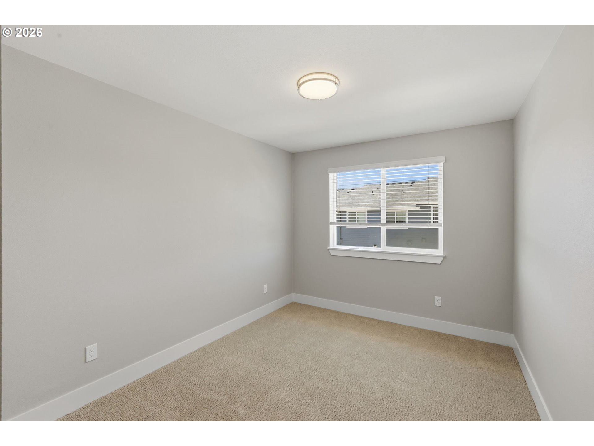 4003 Southwest Royal Avenue Gresham, OR 97080 - Photo 38 of 48