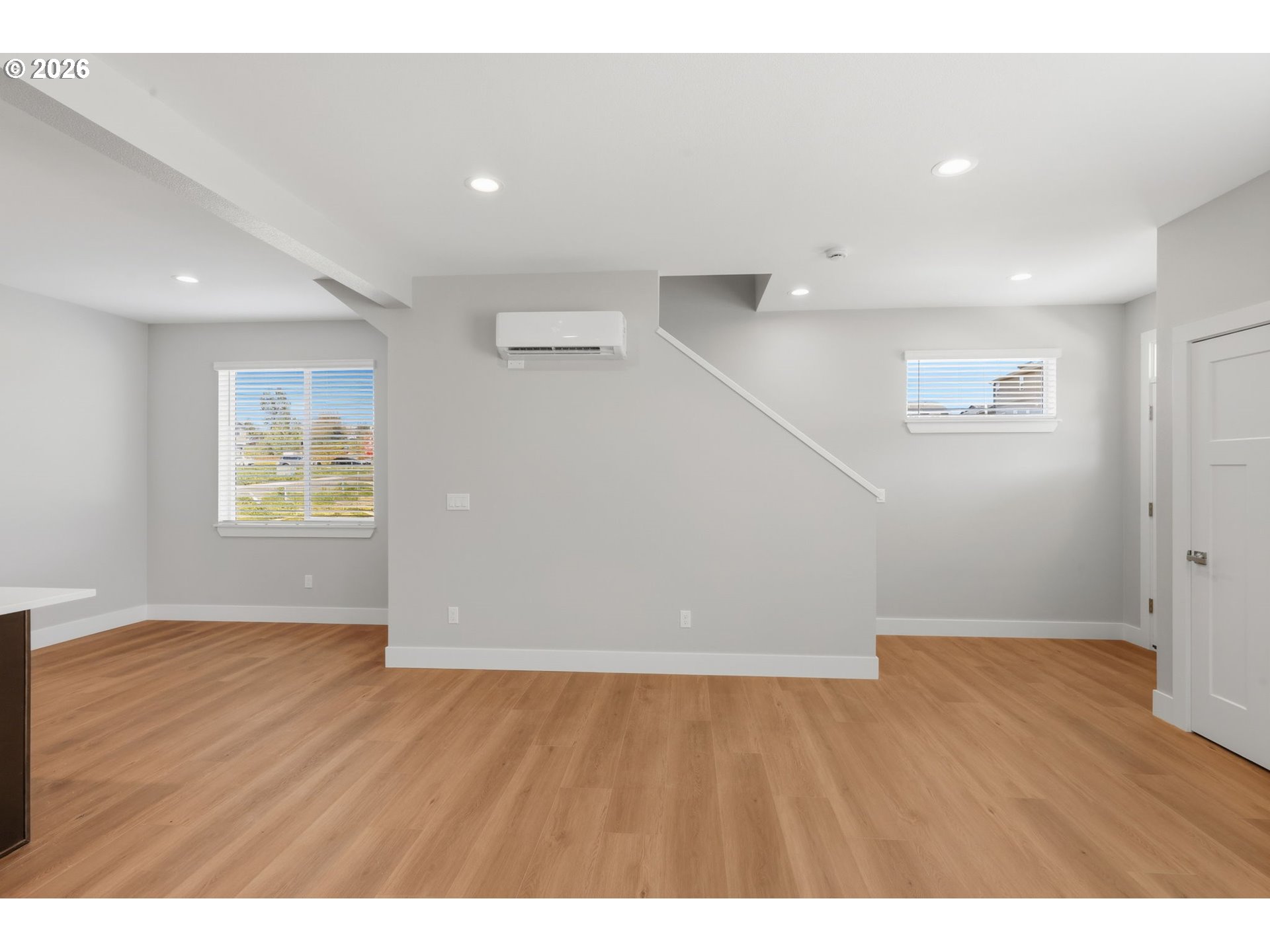 4003 Southwest Royal Avenue Gresham, OR 97080 - Photo 9 of 48