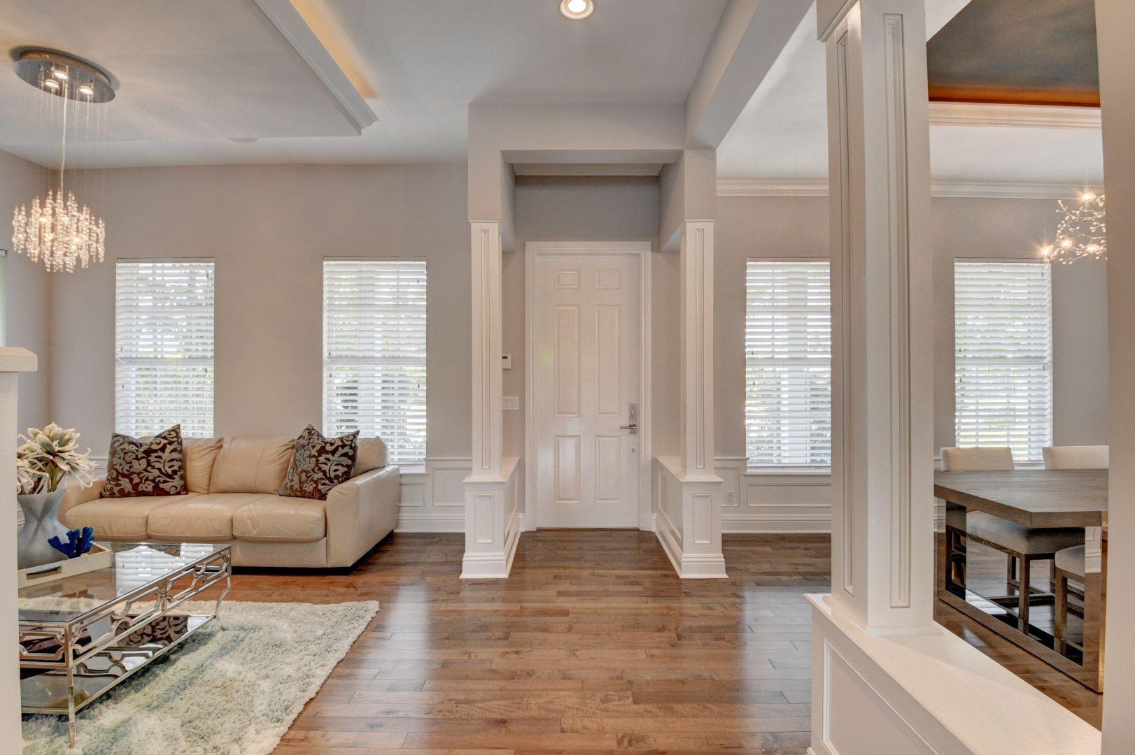 211 Northwest 10th Street Boca Raton, FL 33432 - Photo 3 of 43 Entry