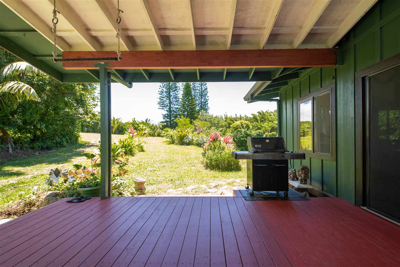 525 North Honokala Road Haiku, HI 96708 - Photo 29 of 30 a view of porch with a patio