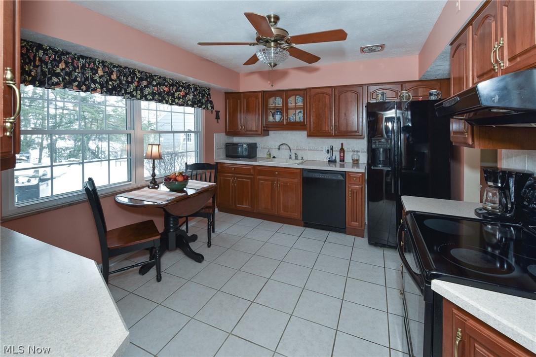 188 Lee Road Berea, OH 44017 - Photo 12 of 27 Gallery Image 12